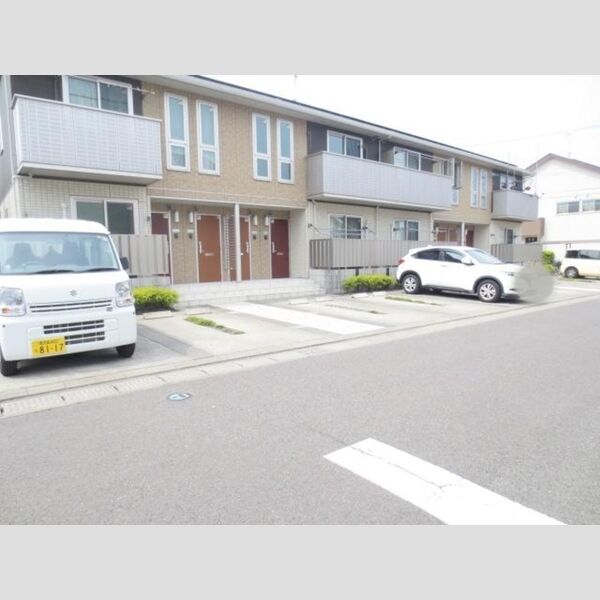 駐車場 (駐車場)