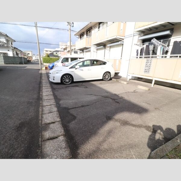 駐車場 (駐車場)