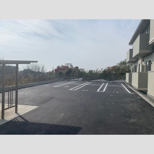 駐車場 (駐車場)