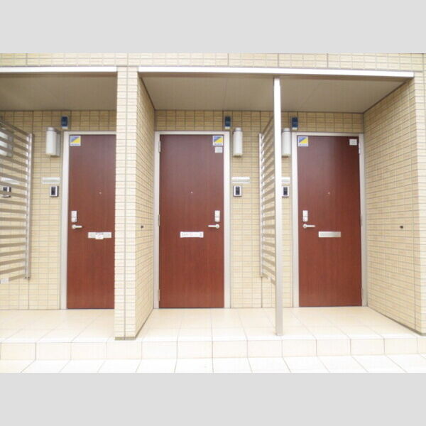 現地周辺 (ロビー)