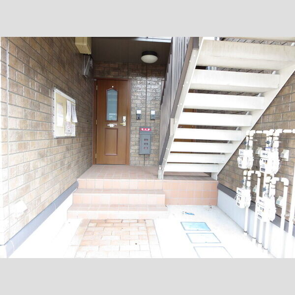 現地周辺 (ロビー)