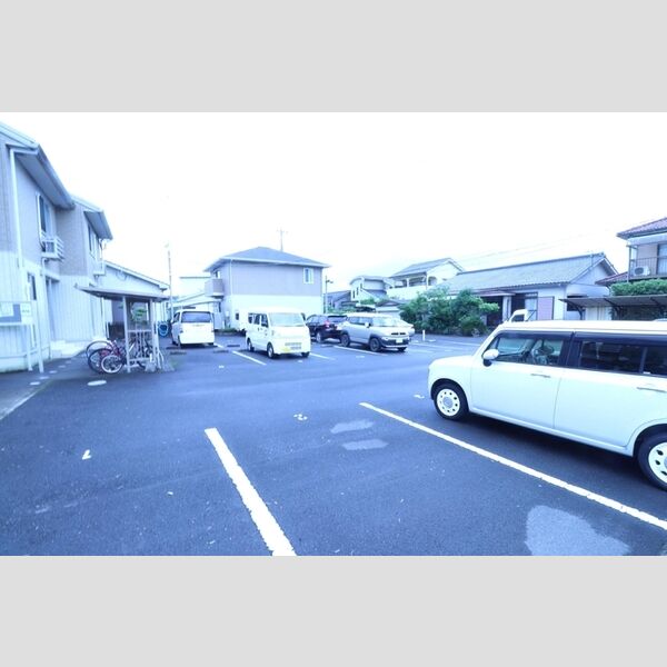 駐車場 (駐車場)
