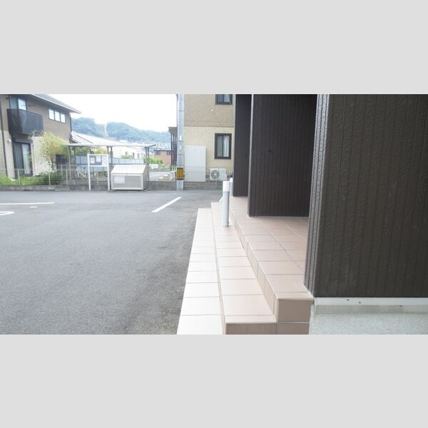 現地周辺 (ロビー)