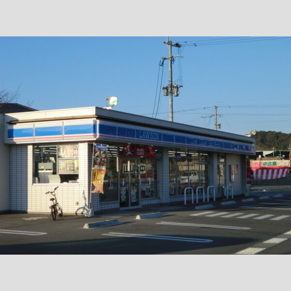 現地周辺 (ローソン鹿児島中山小前店 616m)