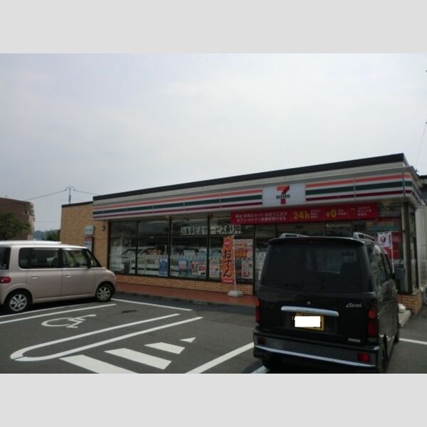 現地周辺 (セブンイレブン鹿児島中山上西店291m)