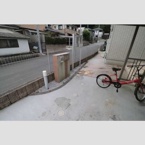 エントランス (エントランス)