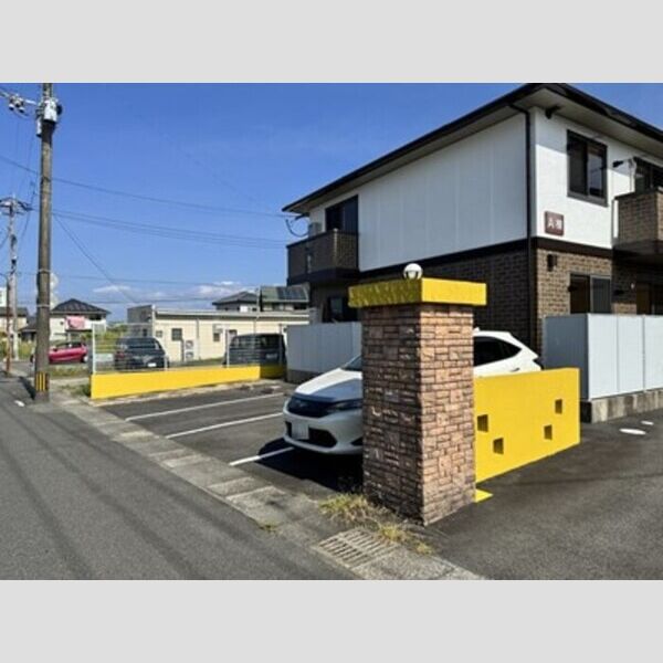 駐車場 (A棟横　駐車場)