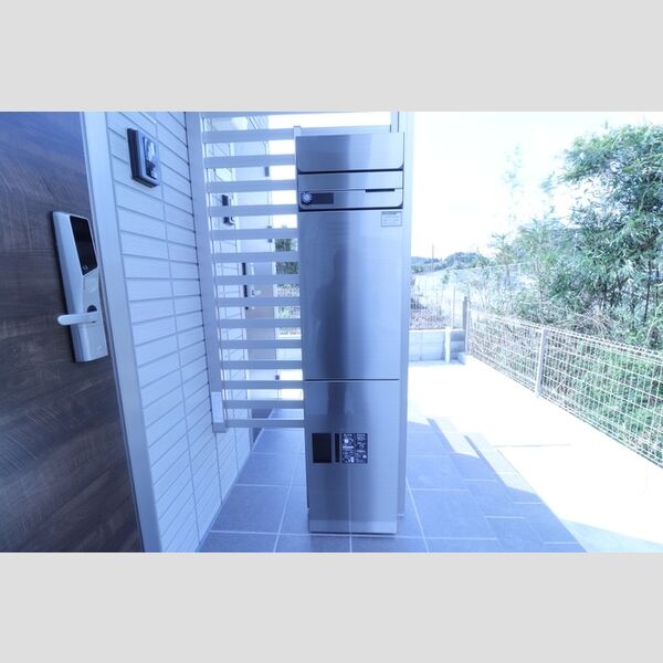 現地周辺 (宅配ボックス)