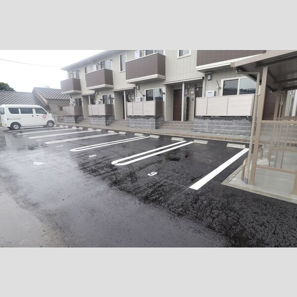 駐車場 (駐車場)