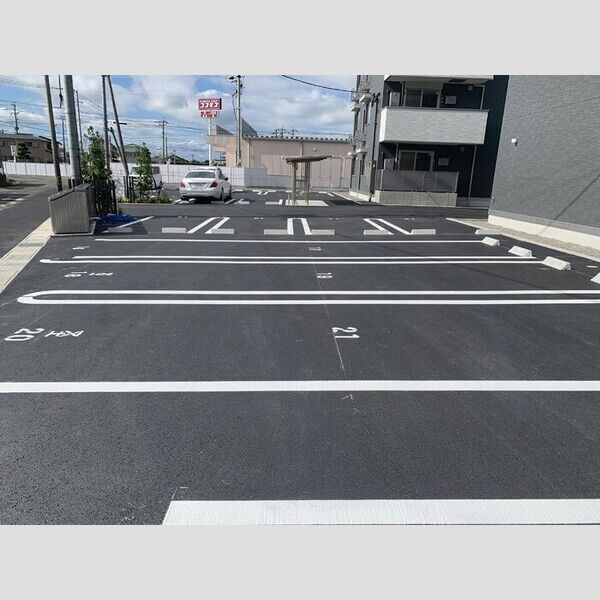 駐車場 (駐車場)