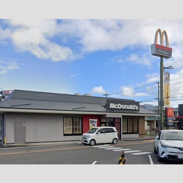 現地周辺 (マクドナルド出水店 (468m))