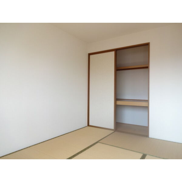 その他 (202　和室)