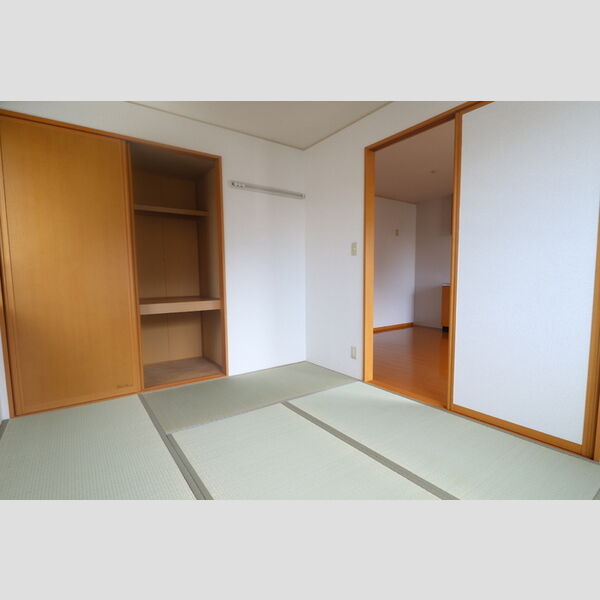 その他 (202 和室)