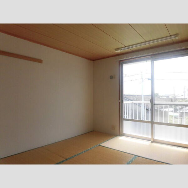 その他 (203 和室)