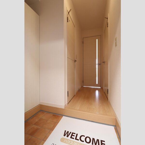 玄関 (102　玄関)