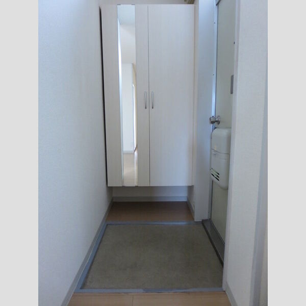 玄関 (202　玄関)