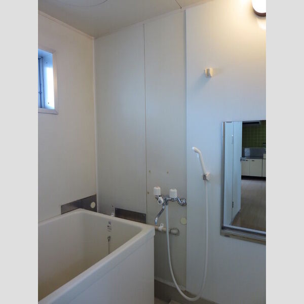 バス (202　バス)