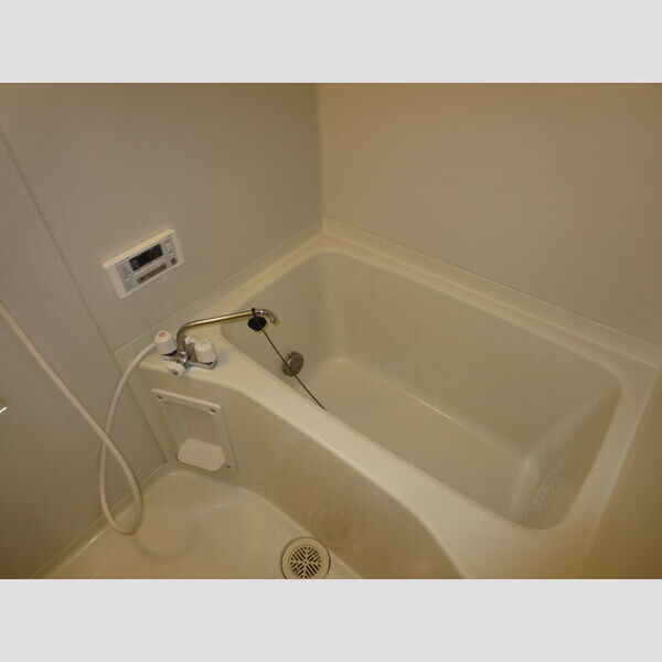 バス (浴室　103)