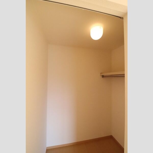 収納 (103　ウォークインクローゼット)