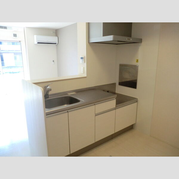 キッチン (102 キッチン)