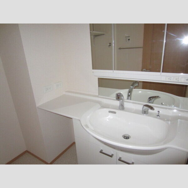 洗面所 (202　洗面台)