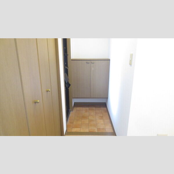 玄関 (102　玄関)