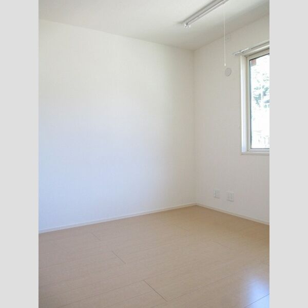 その他 (202 洋室)