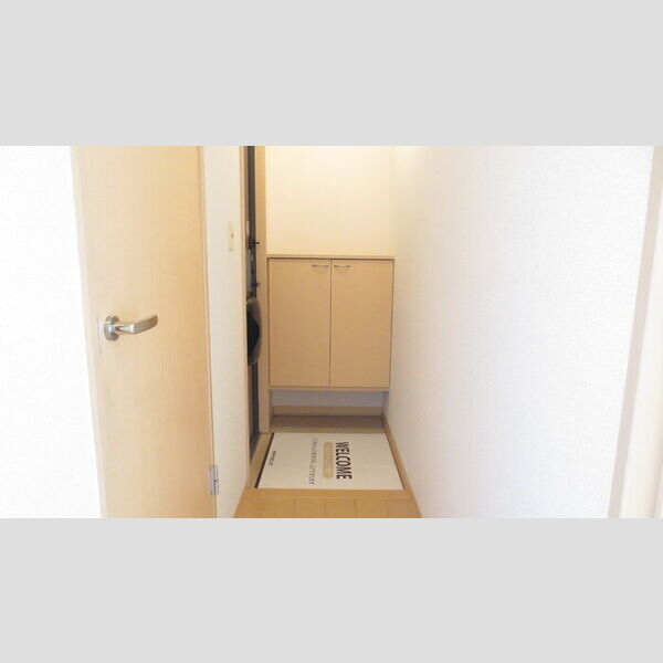 玄関 (202　玄関)