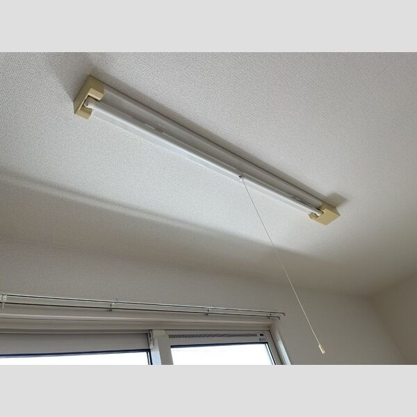 その他 (室内物干し)