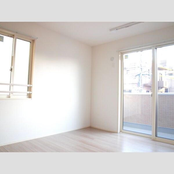 その他 (301　洋室)