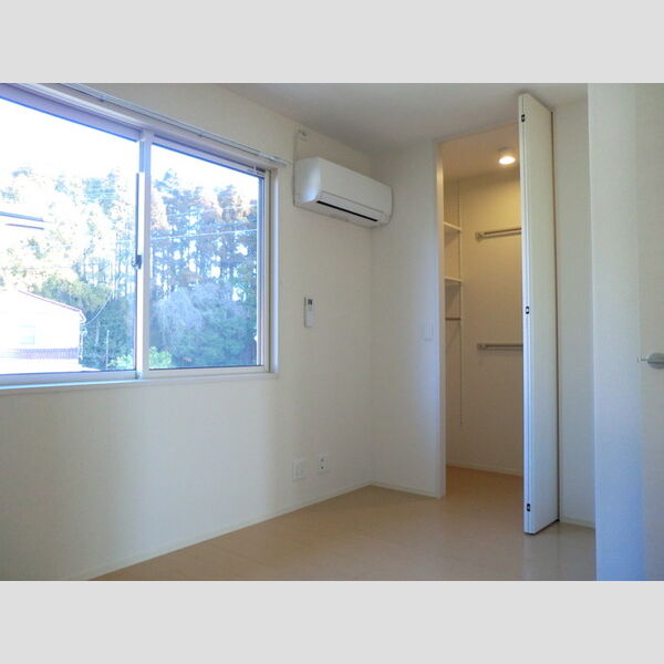 その他 (201　洋室)