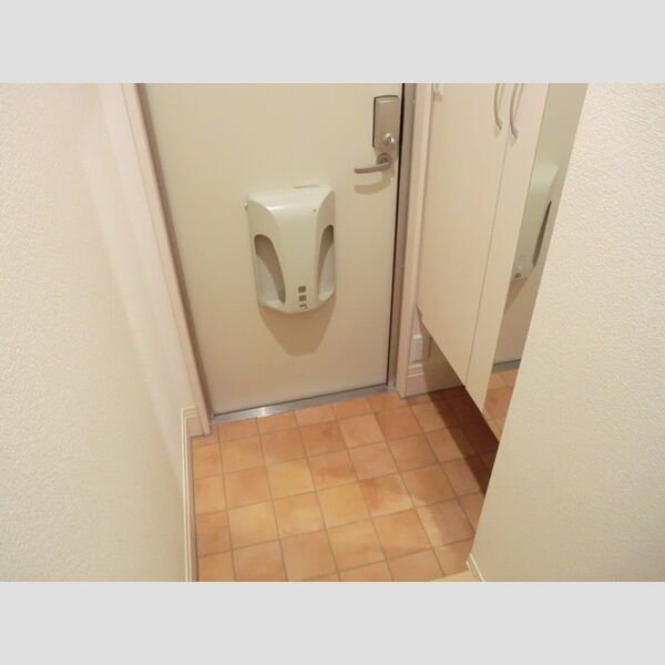 玄関 (201　玄関)