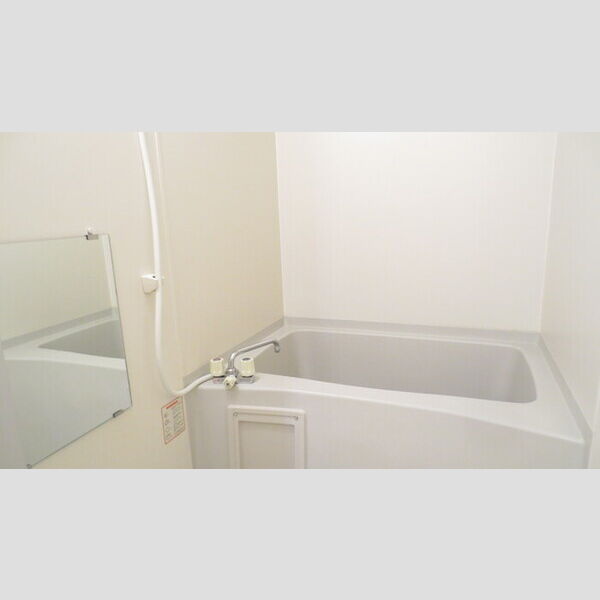 バス (202　バス)