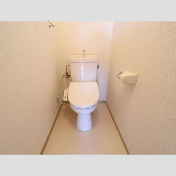 トイレ (温水洗浄暖房便座)