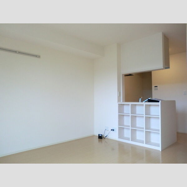 その他 (102　LDK)