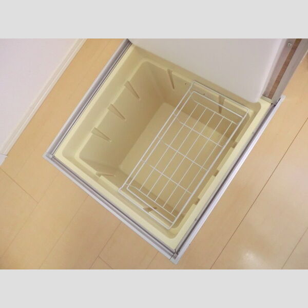 収納 (102　床下収納)