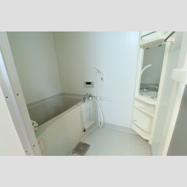 バス (203　浴室)