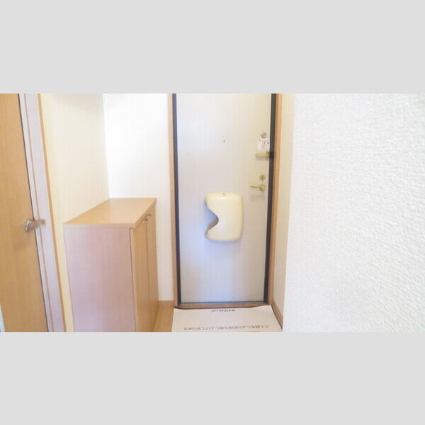 玄関 (101 玄関)