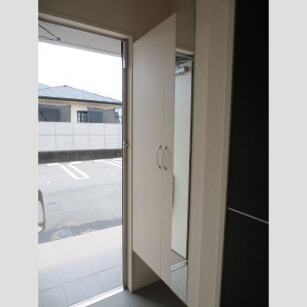 玄関 (102　玄関)