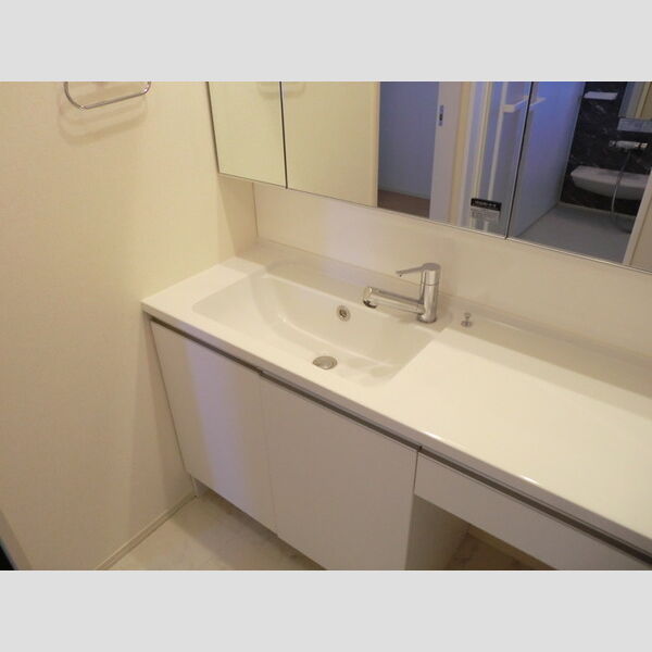 洗面所 (201 洗面所)