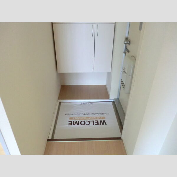 玄関 (105　玄関)