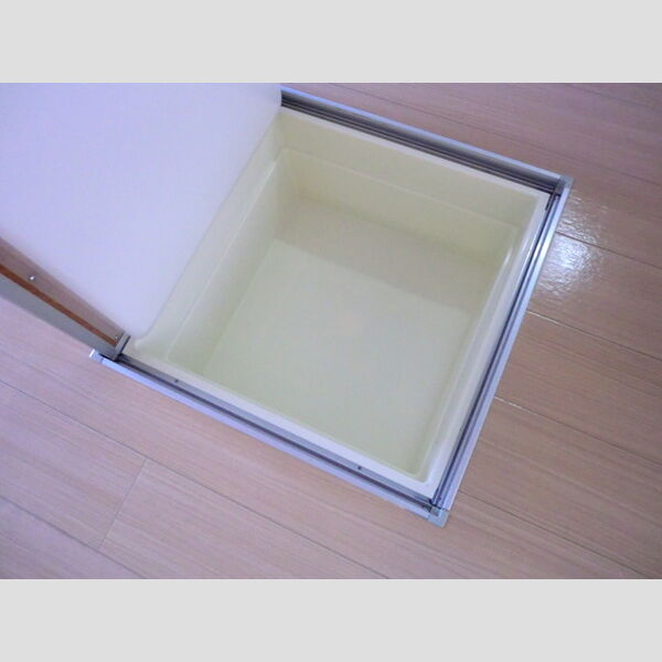 収納 (105　床下収納)