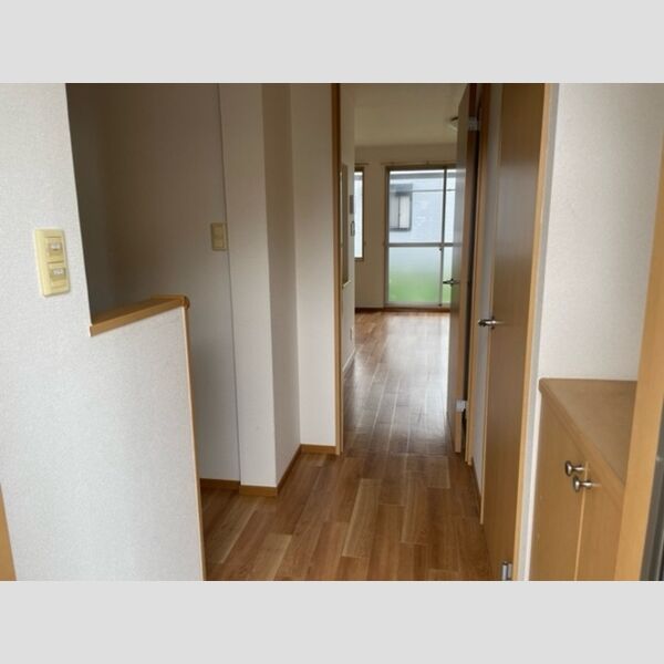 玄関 (101 玄関)