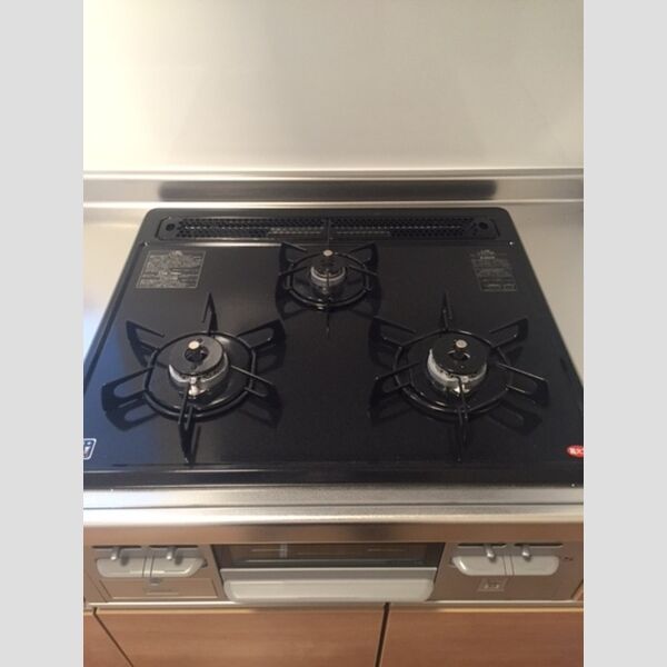 その他 (102　三口コンロ)