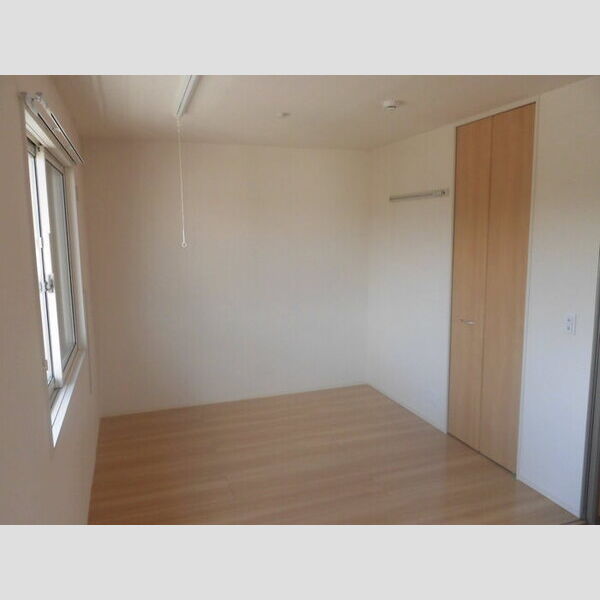 その他 (202　洋室)