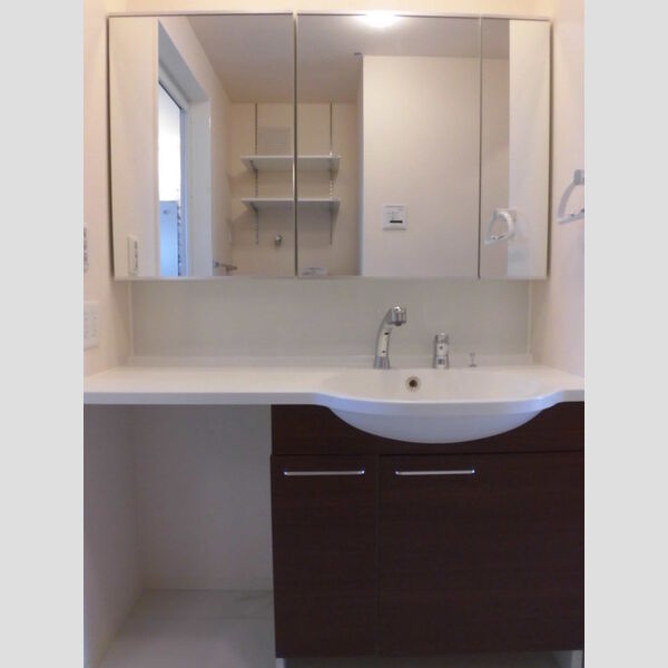 洗面所 (201　洗髪洗面化粧台)