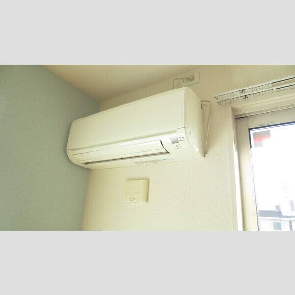 その他 (205　エアコン)