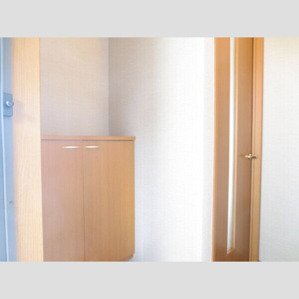 その他 (102　下駄箱)