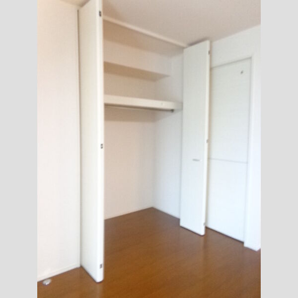 収納 (102　クローゼット)