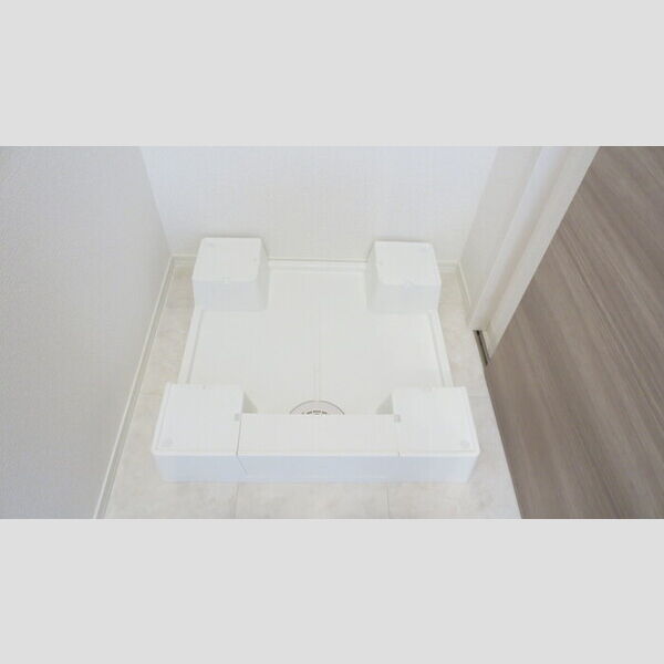 その他 (102　洗濯機置き場)